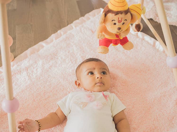 Hang your mini Hanuman from your babys gym or crib to watch them engage and learn about the Hindu God