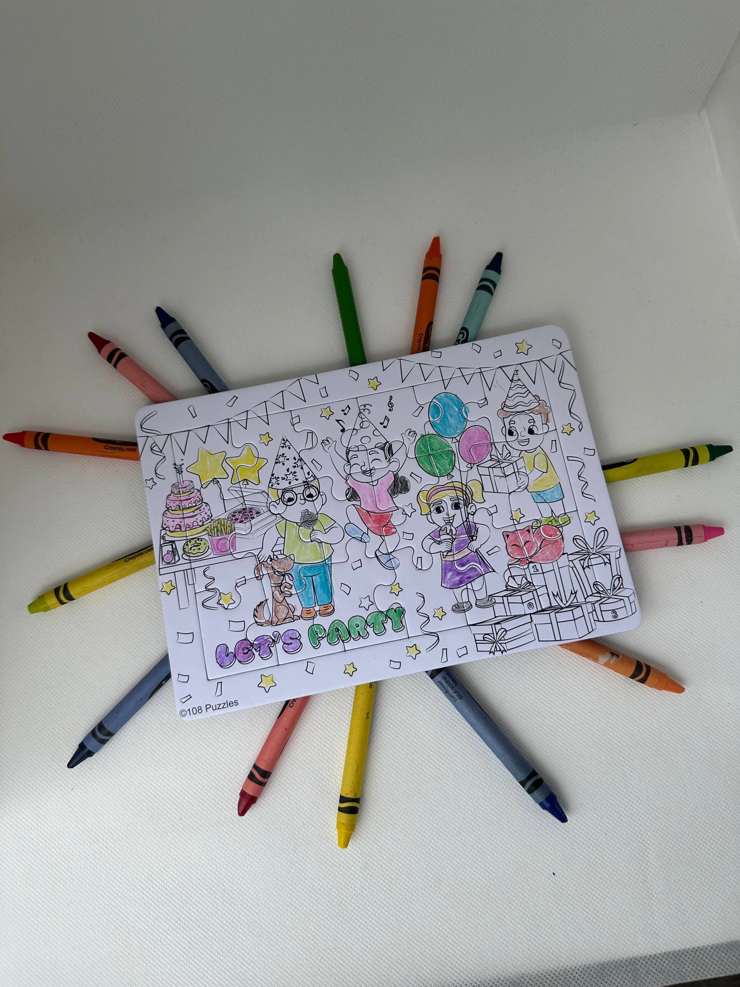 Unique Kids Party Favours - colour in jigsaw puzzle with crayon
